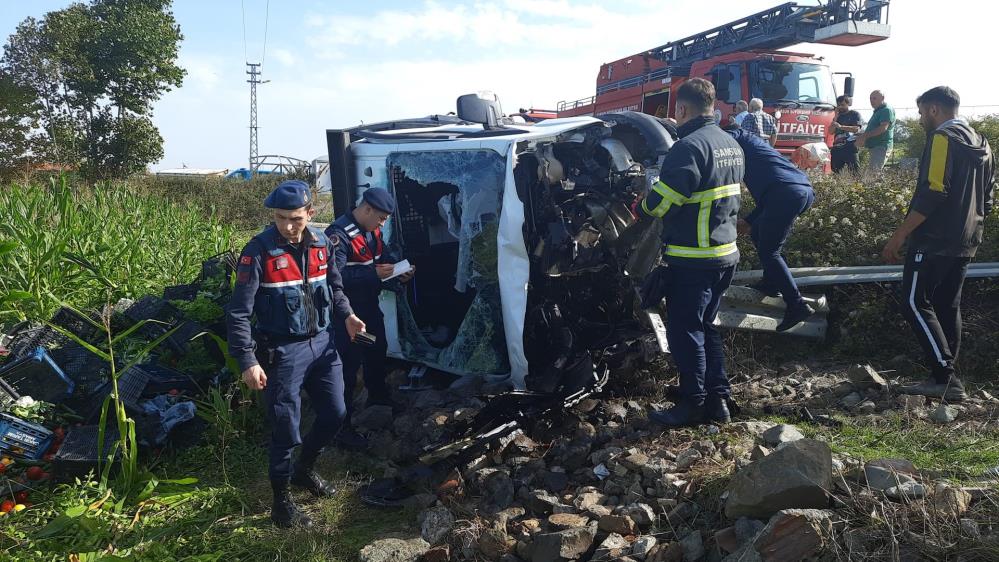 Samsun’un Bafra ilçesinde kamyonetin