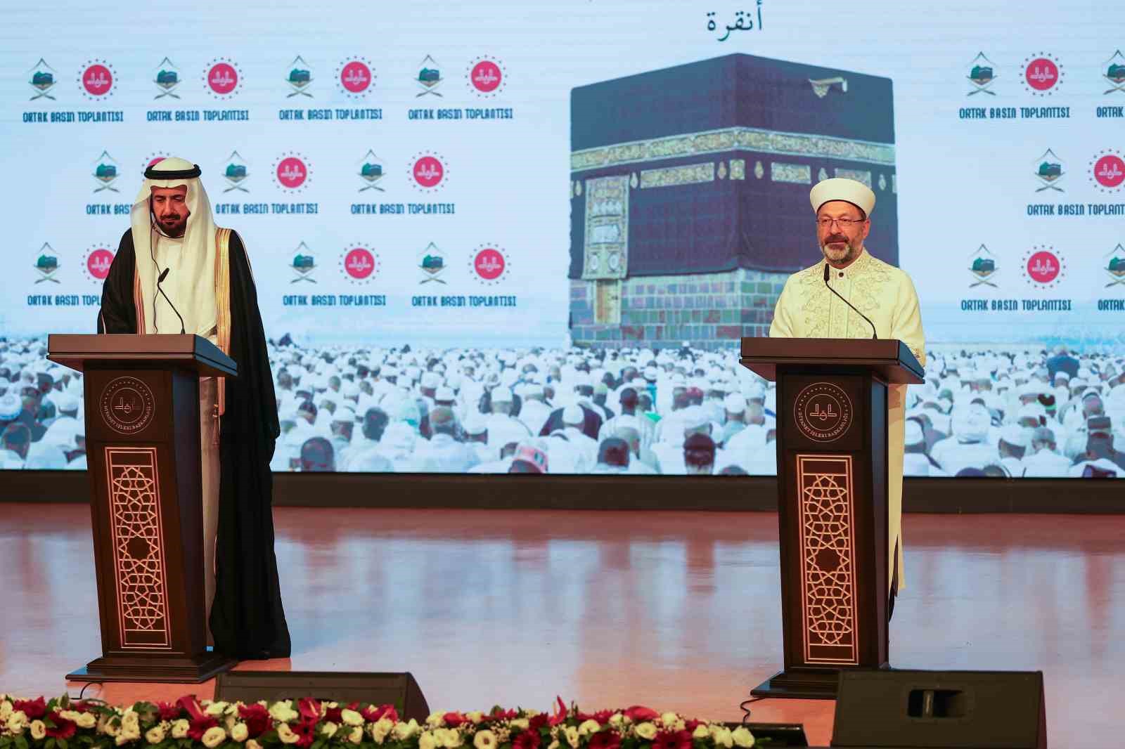 Umreye gideceklere müjde: Elektronik vize imkanı geliyor SUUDİ ARABİSTAN HAC VE UMRE BAKANI TEVFİK ER-RABİA İLE DİYANET