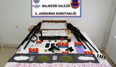 Jandarmanın operasyonlarında 20 kişi gözaltına alındı