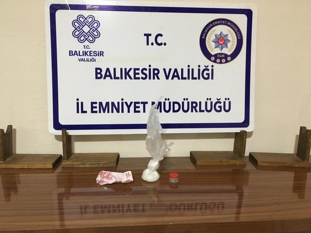 Bursa’dan Gönen’e taksi ile uyuşturucu getireceği bilgisi alınan şahıslara yönelik