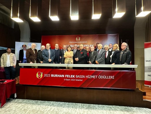 Türkiye Gazeteciler Cemiyeti’nin önceki başkanlarından Burhan Felek adına düzenlenen “Burhan