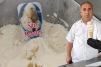 Türkiye’de patates üretiminde birinci sırada yer alan Niğde’de bir dondurmacı