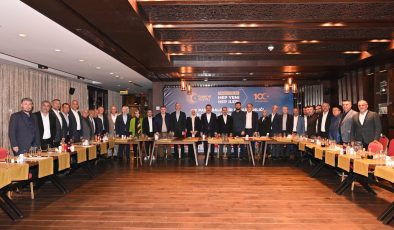 AK Parti Balıkesir’de İlçe Başkanları Toplantısı
