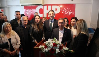 Aday adaylık açıklaması yapan Başkan Tosun’a büyük destek