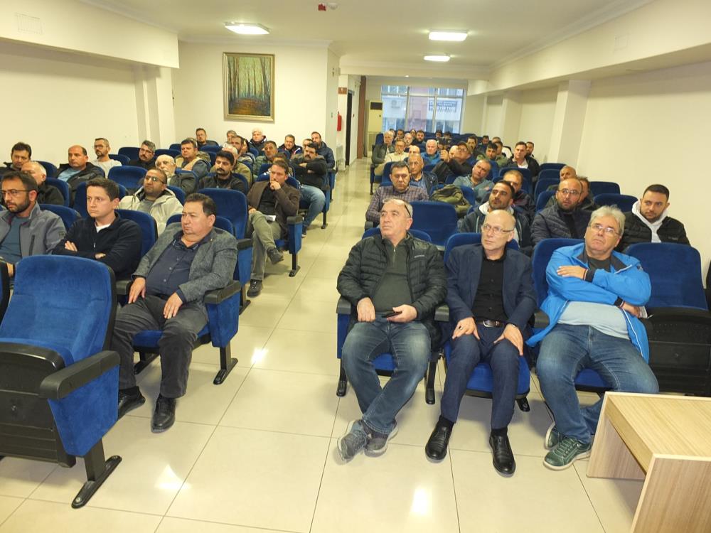 Burhaniye’ye sanayi sitesi müjdesi Burhaniye Ticaret Odası Başkanı Mustafa Aysel, birkaç yıldan beri devam