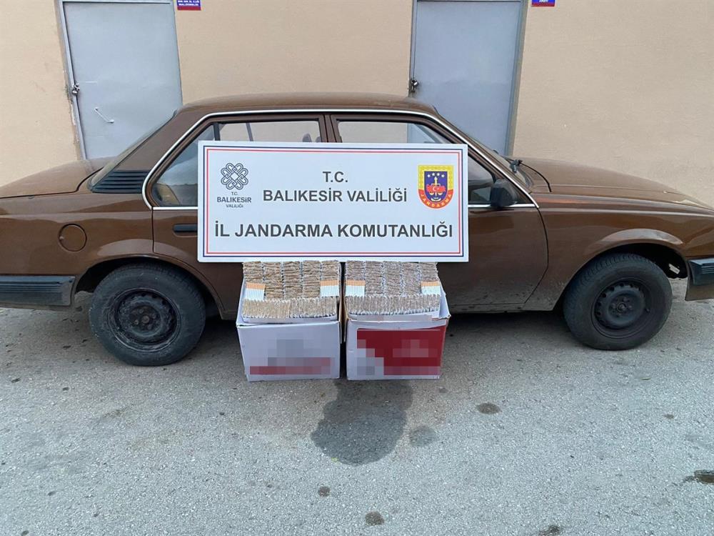 Balıkesir’de jandarma ekipleri tütün mamulleri kaçakçılığına engellenmesi amacıyla il genelinde