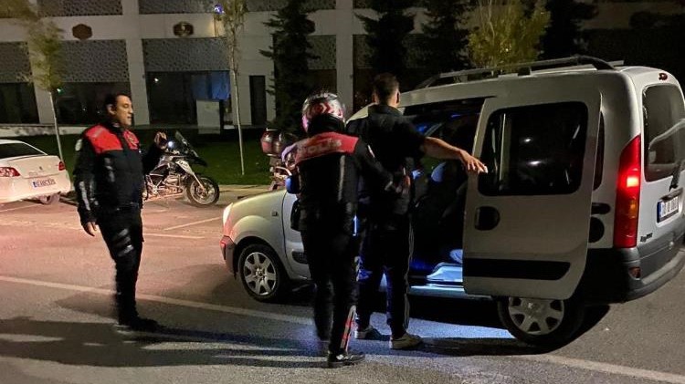 Balıkesir İl Emniyet Müdürlüğü Asayiş Şube Müdürlüğüne bağlı ekipler, çeşitli