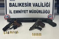 Balıkesir’de polis 11 aranan şahsı yakaladı