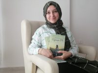 Balıkesirli Yazar Sema Oğuz Bey, Süpürge Otu isimli ikinci kitabını