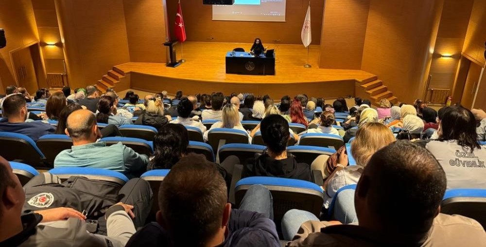 Balıkesir İl Sağlık Müdürlüğü, gençlerin iyi halini ve ruh sağlığını