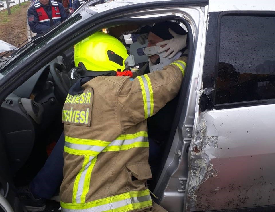 Bandırma – Bursa karayolu üzerinde tek taraflı meydana gelen trafik