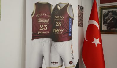Bandırma’nın yeni takımına 6 firmadan sponsorluk desteği