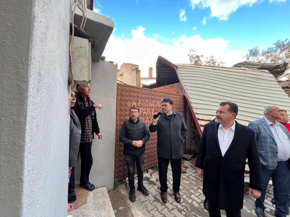 Yaşanan hortum felaketinde zarar gören Havran’ı Balıkesir Büyükşehir Belediye Başkanı