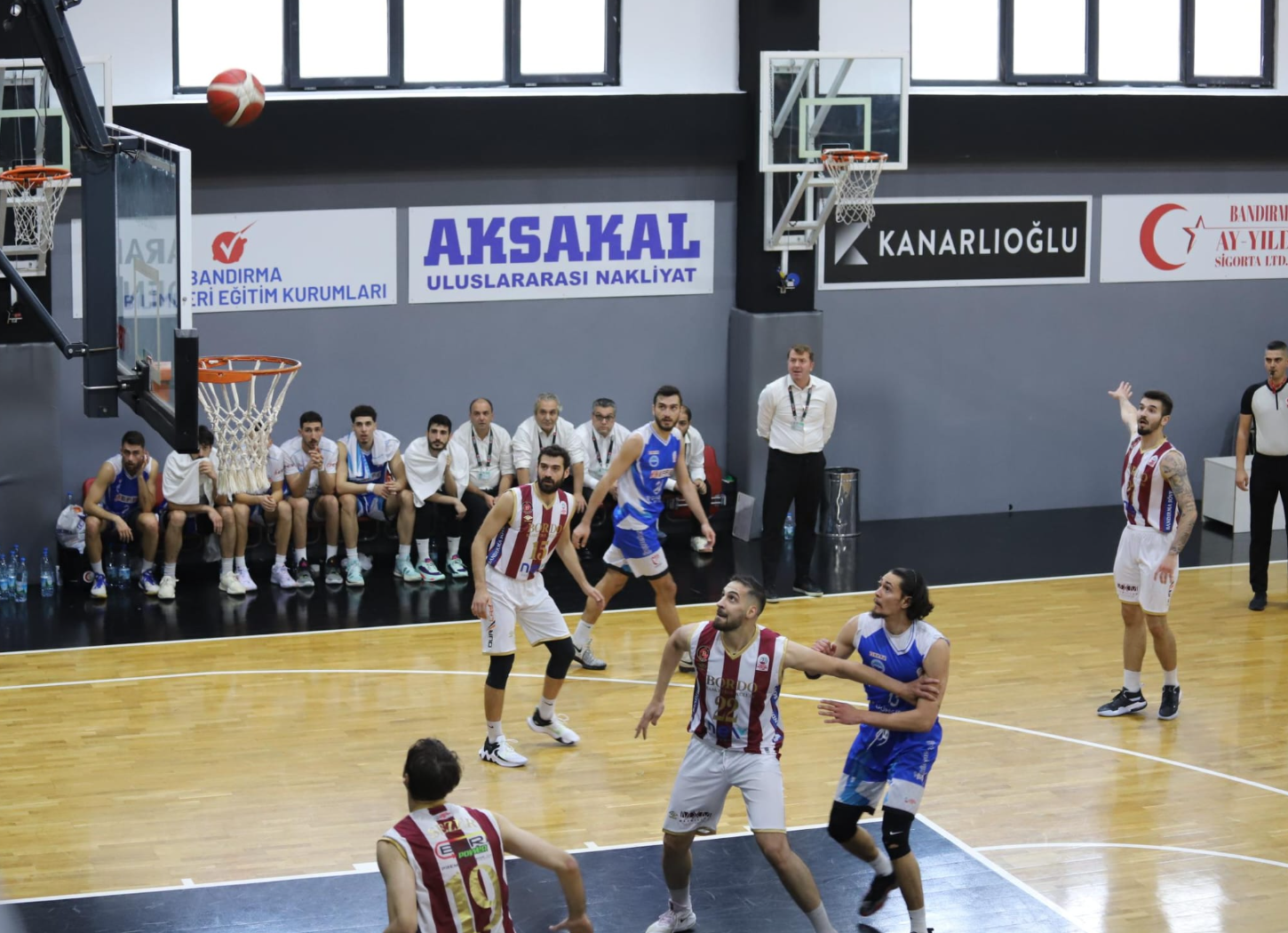 Bordo Basketbol Kulübü sezonun dördüncü maçında Effe Haznedar Doruk ile