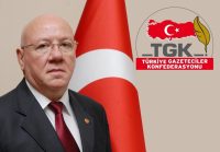 Bursa’da yerel bir gazetede genel yayın yönetmenliği yapan gazeteci Yaman