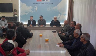 CHP’li Ahmet Akın’dan parti örgütlerine ziyaret