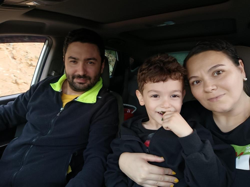 Minik Deniz için Bursa Cumhuriyet Başsavcılığı’ndan açıklama Bursa Cumhuriyet Başsavcılığı, dişi çekildikten sonra hayatını kaybeden 5 yaşındaki