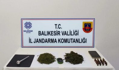Jandarmadan uyuşturucu operasyonu: 4 tutuklama