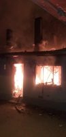 Yenişehir ilçesinde 2 evi kullanılmaz hale getiren alevler itfaiye ekipleri