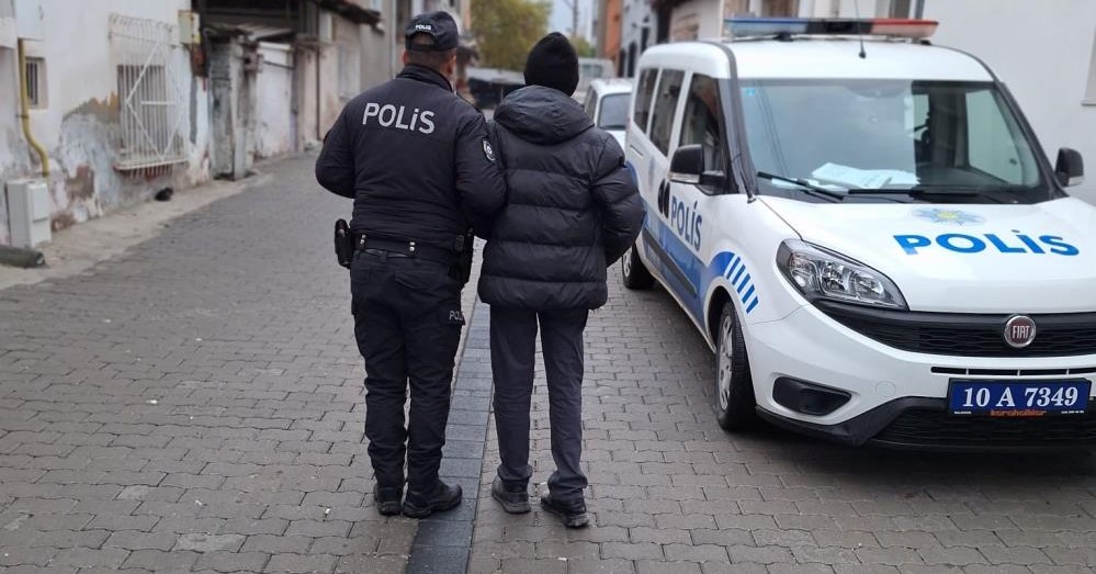 Balıkesir İl Emniyet Müdürlüğü ekipleri, vatandaşların huzur ve güvenini sağlamak