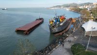 Zonguldak’ın Ereğli ilçesinde batan gemideki kayıp 11 mürettebatı arama çalışmaları