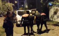 Osmaniye’de ruhsatsız pompalı tüfekle rastgele havaya ateş açarak, bu anları