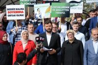 Zağnos Paşa Camii’nde öğle namazı sonrası İsrail protesto edildi.Basın açıklamasını