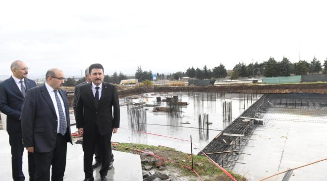 Altıeylül’ün vizyon projeleri Vali Ustaoğlu’ndan tam not aldı
