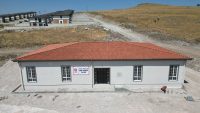 Kırsal mahallelerin ‘köy odası’ geleneğini inşa ettiği modern köy konakları