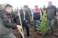 Milli Ağaçlandırma Gününde “Geleceğe nefes, Cumhuriyet’e nefes” temasıyla Manyas’ın kırsal