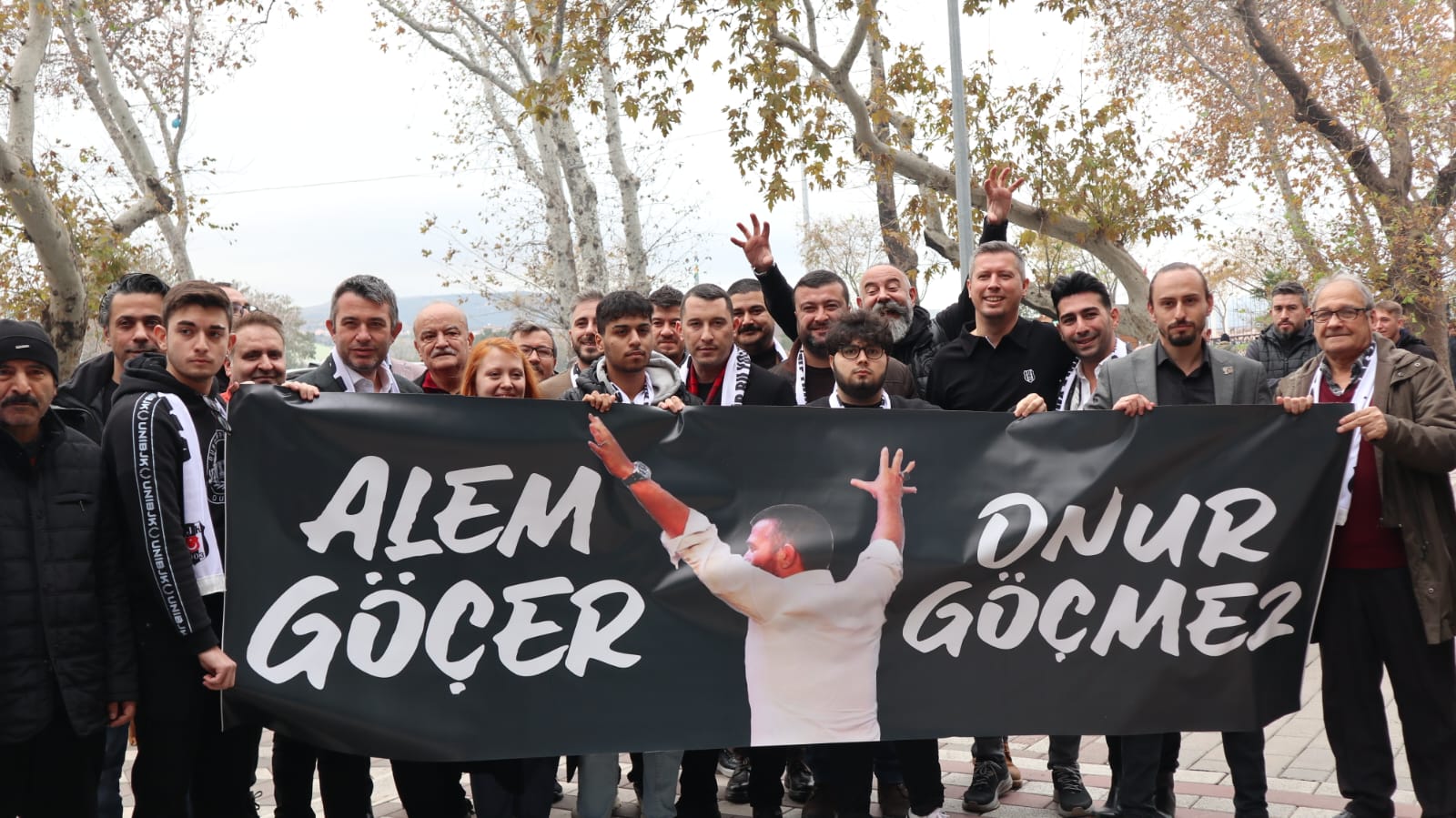 Bandırmalı Beşiktaşlılardan Göçmez’e destek Bandırma Beşiktaşlı İş İnsanları Derneği, Beşiktaş Başkan Adayı Hasan Arat’ın
