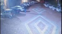 Şanlıurfa’nın Siverek ilçesinde hırsız, girdiği sitenin otoparkından 10 bin TL’lik