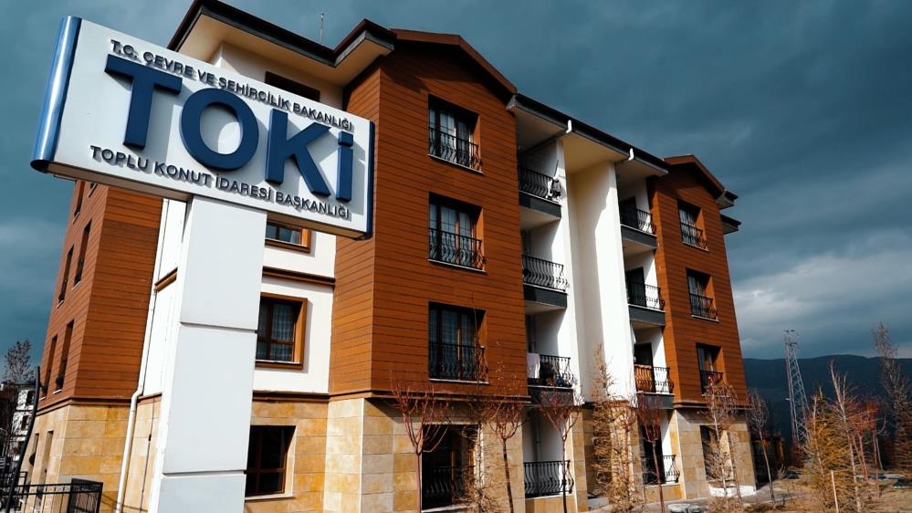 Çevre, Şehircilik ve İklim Değişikliği Bakanı Mehmet Özhaseki, Toplu Konut
