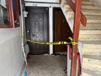 Pendik’te bir şahıs, tartıştığı 4 çocuğunun annesini çocuklarının gözü önünde