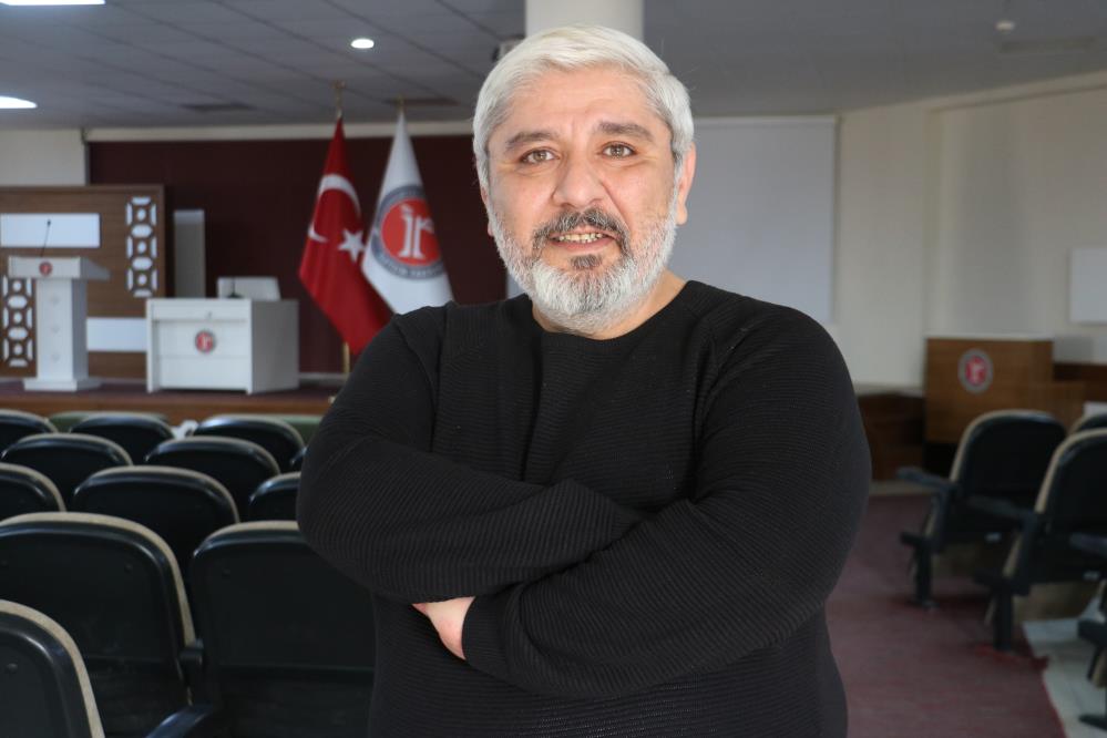 “Türkiye’de yapay zeka hakkında önlemler alınmalı” Dünyanın ilk yapay zeka güvenliği zirvesi İngiltere’de başlarken, uzmanlardan Türkiye