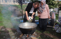 Dünyaca ünlü şef, seyyah ve yazar Ömür Akkor, Düzce’de kuzeyinden