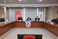 Balıkesir Valisi İsmail Ustaoğlu başkanlığında yaklaşan kış mevsiminde hayatı olumsuz