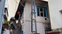  Bursa’da Uludağ’ın eteklerindeki müstakil bir evde çıkan yangında 1,5 yaşındaki