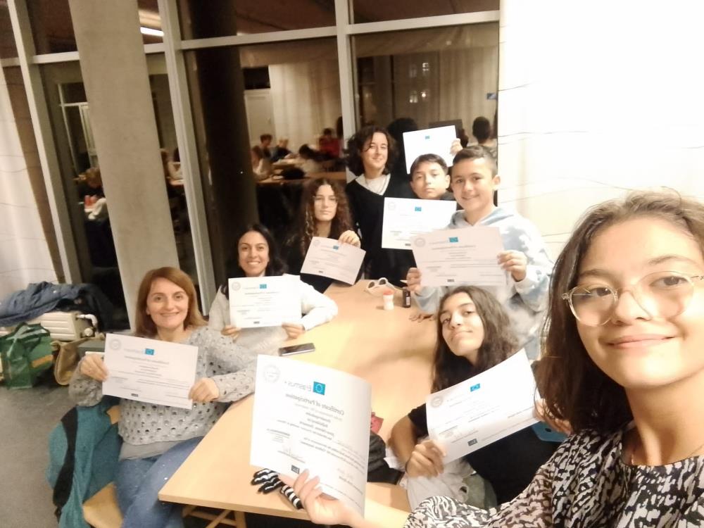 Balıkesir Zağnospaşa Ortaokulu’nun ortakları arasında yer aldığı Kültürel Farkındalık Erasmus+