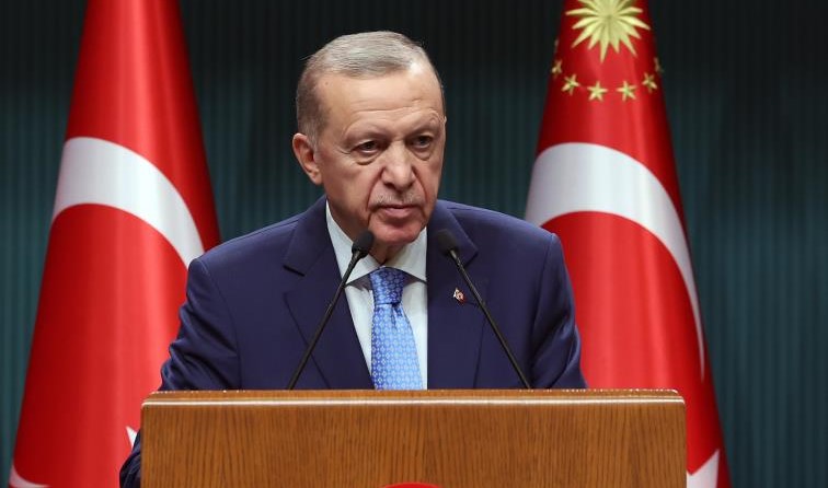 Lisans, yüksek lisans ve doktora öğrencilerine güzel haber Cumhurbaşkanı Recep Tayyip Erdoğan başkanlığında Beştepe’de gerçekleştirilen Kabine toplantısı sona