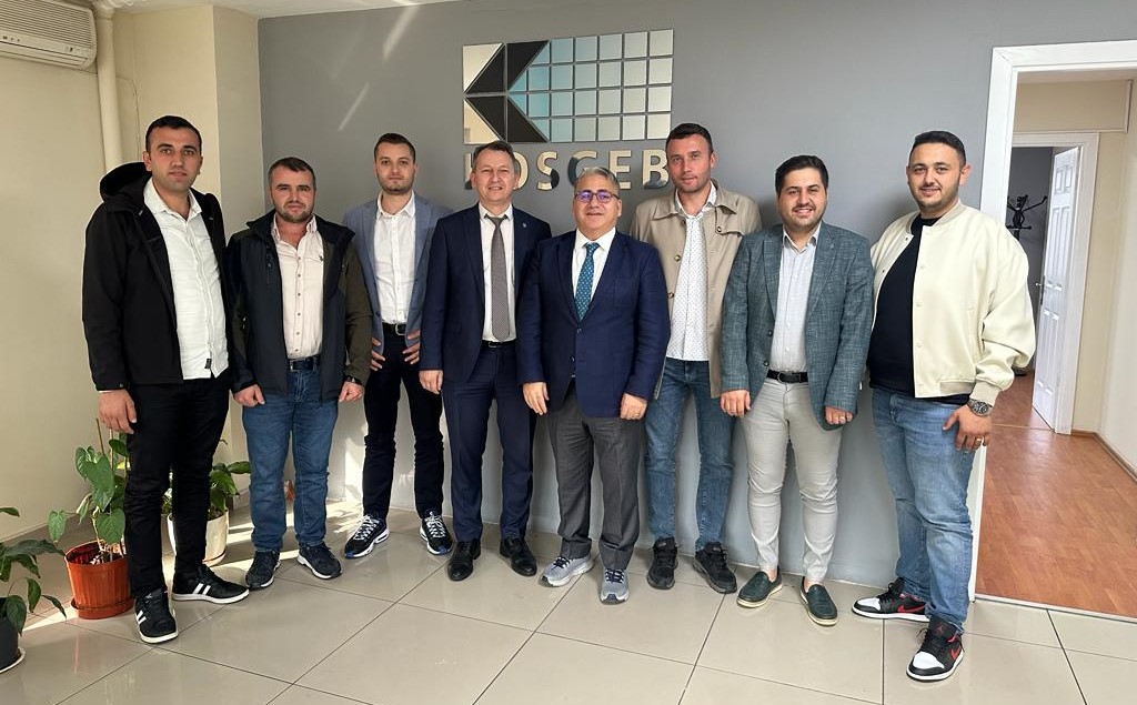 GENÇ GİRİŞİMCİLERDEN KOSGEB ZİYARETİ Bandırma Ticaret Borsası (BTB) Genç Girişimciler Kurulu üyeleri, Balıkesir KOSGEB