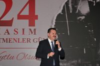 Balıkesir Büyükşehir Belediye Başkanı Yücel Yılmaz, 24 Kasım Öğretmenler Günü