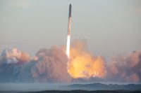 ABD’li uzay taşımacılığı şirketi SpaceX şirketine ait Starship roketi, yapılan