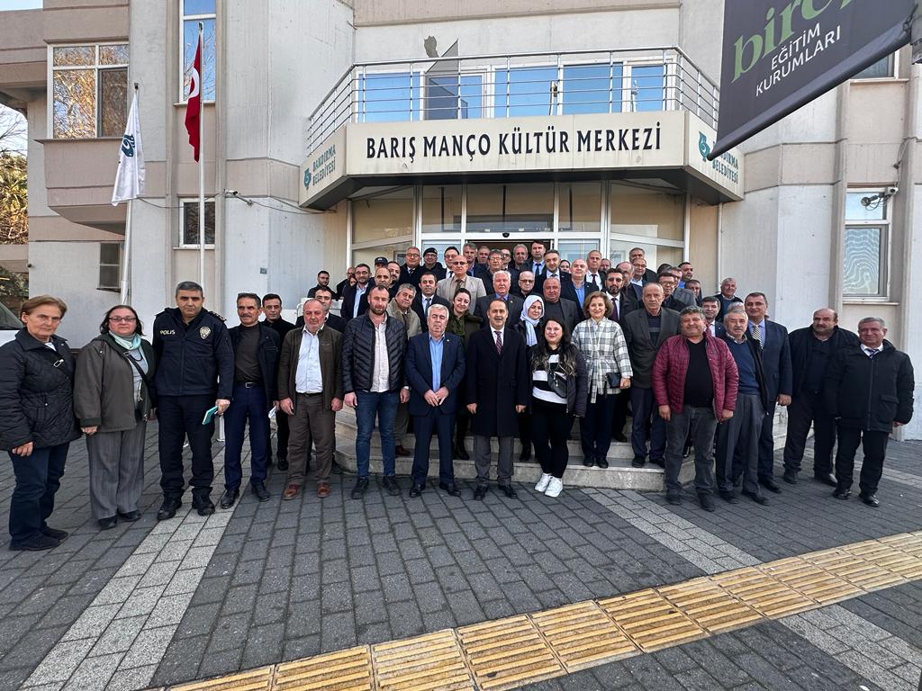 Bandırma Kaymakamı Engin Aksakal, Bandırma’da mahalle muhtarları ve kurum amirlerini