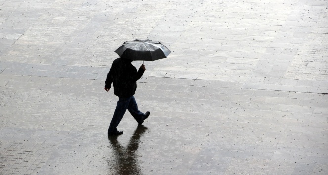 Bandırma ve çevre ilçelere meteorolojik uyarı! Meteoroloji Genel Müdürlüğü (MGM) Balıkesir’in kuzey ve batı ilçelerinde gök