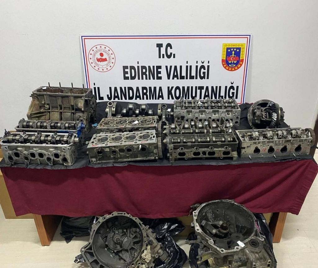 Edirne’de jandarma ekiplerince yapılan