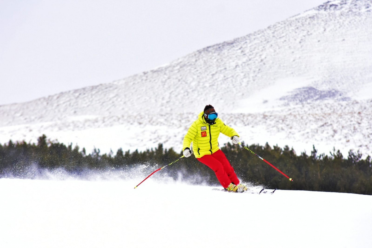 Kış sezonunun başlamasıyla birlikte kayak ya da snowboard sezonu da