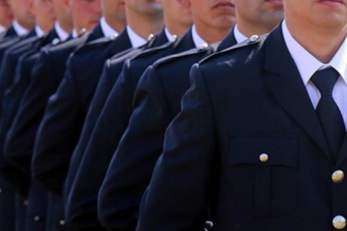 Balıkesir, polis mezunlarını veriyor Balıkesir Polis Meslek Eğitim Merkezi’nde (POMEM) 29. Dönem eğitim programını