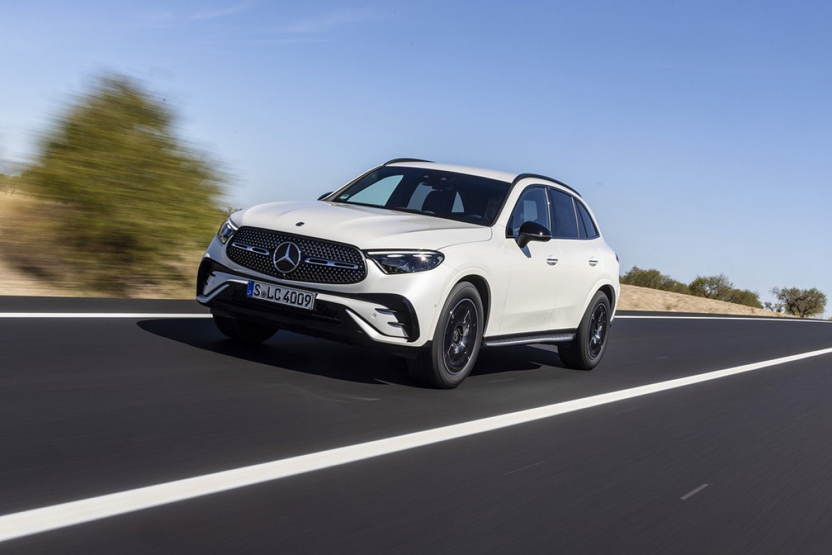  Mercedes-Benz, üst üste sekizinci kez dünyanın en değerli markaları arasında