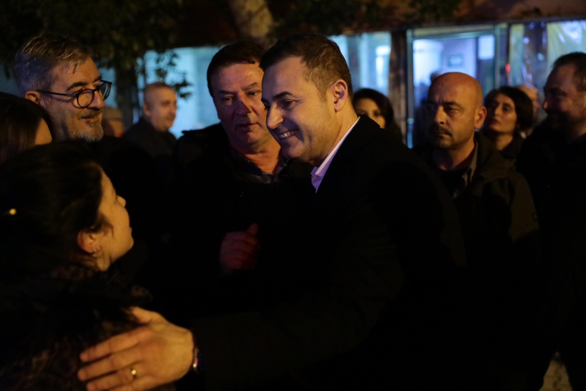 CHP Balıkesir Büyükşehir Belediye Başkan Adayı Ahmet Akın, Ayşebacı Mahallesini